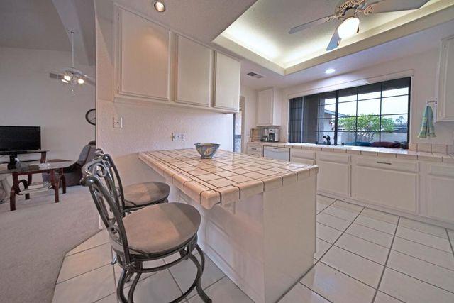 76901 Kentucky Avenue, Palm Desert, CA 92211