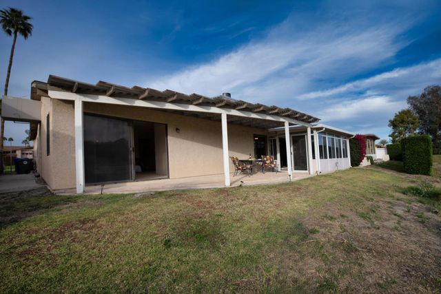76901 Kentucky Avenue, Palm Desert, CA 92211