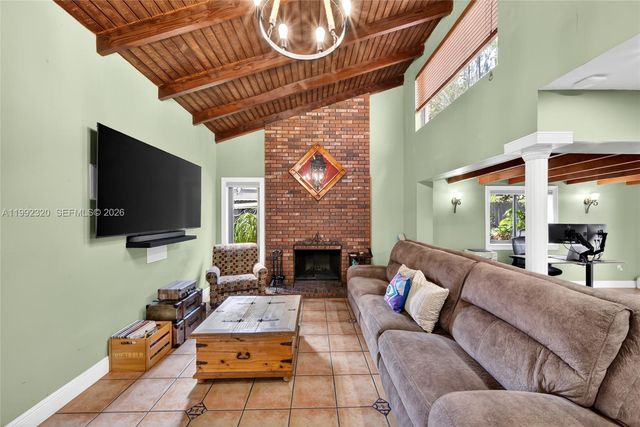 10861 SW 132nd Cir Ct, Miami, FL 33186