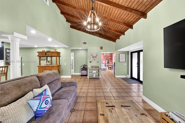 10861 SW 132nd Cir Ct, Miami, FL 33186