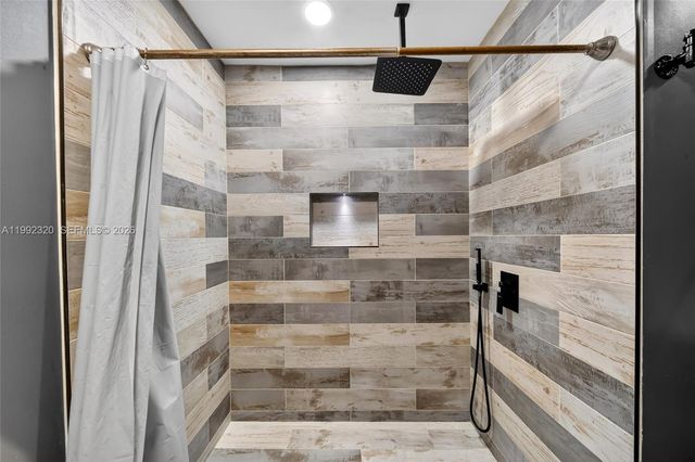 10861 SW 132nd Cir Ct, Miami, FL 33186