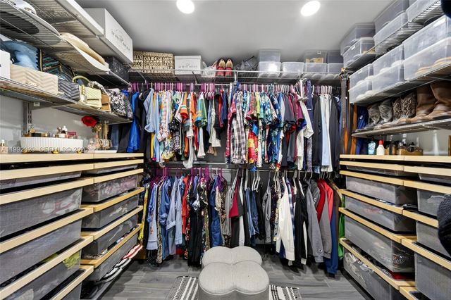 10861 SW 132nd Cir Ct, Miami, FL 33186