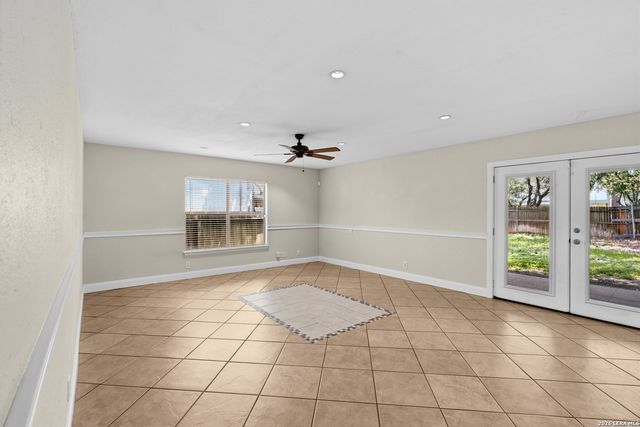 7410 Waketon, San Antonio, TX 78250