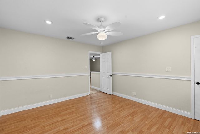 7410 Waketon, San Antonio, TX 78250