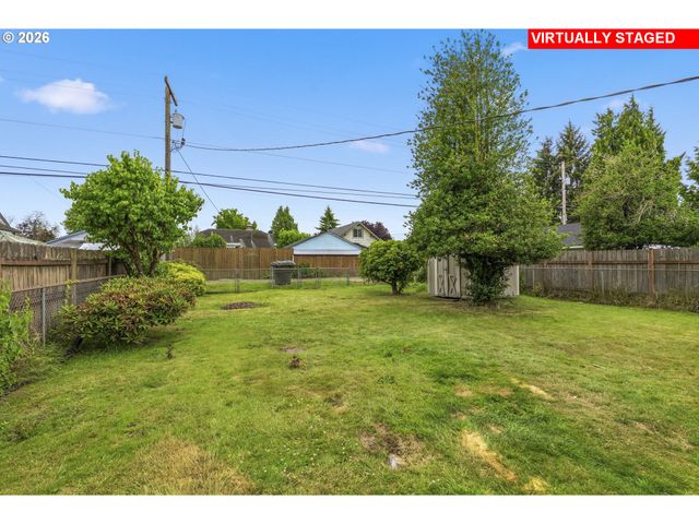 2843 HEMLOCK St, Longview, WA 98632