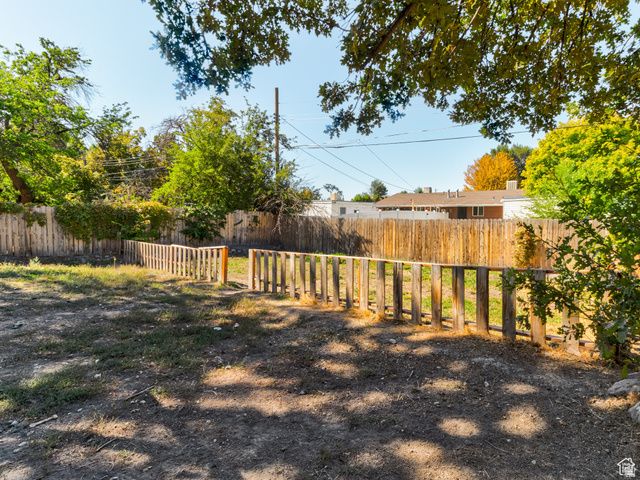 3744 S 810 E, Millcreek, UT 84106