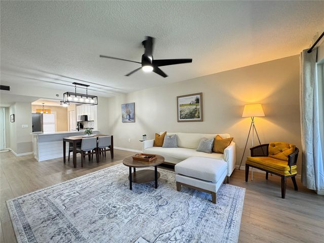 4110 IRONWOOD CIRCLE 104, Bradenton, FL 34209