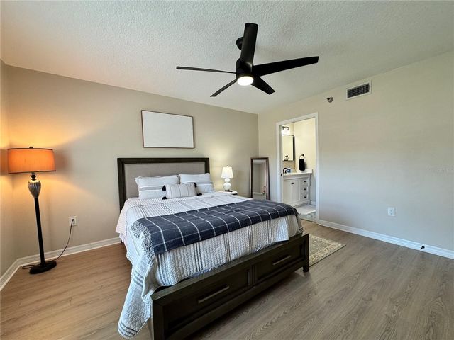 4110 IRONWOOD CIRCLE 104, Bradenton, FL 34209