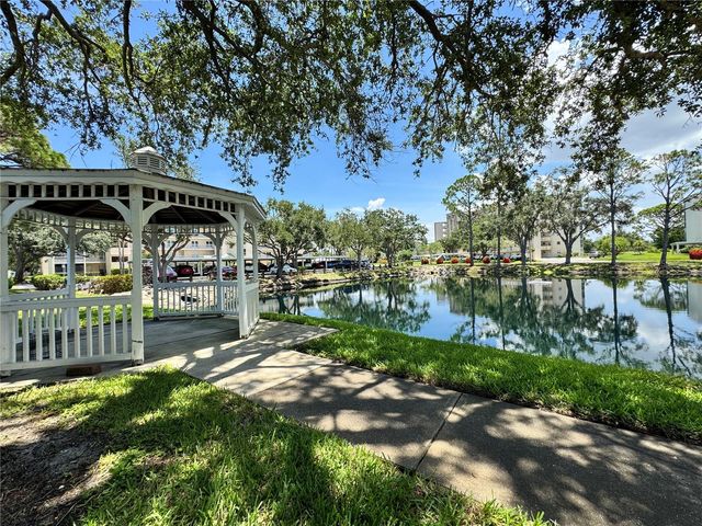 4110 IRONWOOD CIRCLE 104, Bradenton, FL 34209