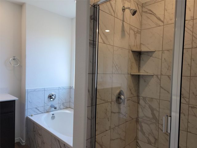 100 Montego ST, Hutto, TX 78634