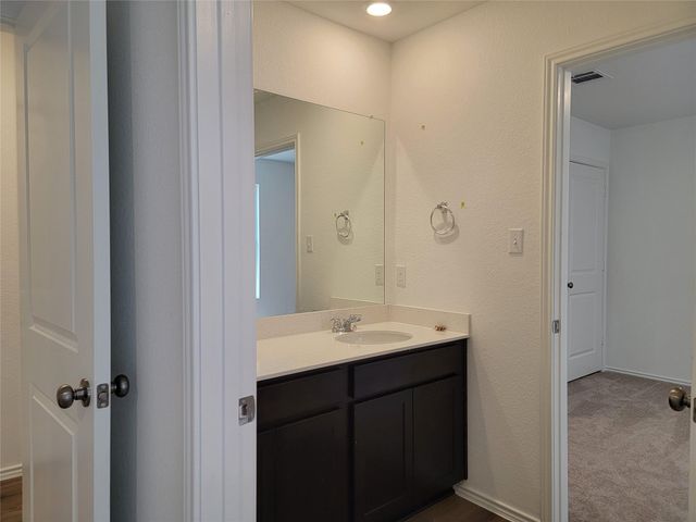 100 Montego ST, Hutto, TX 78634