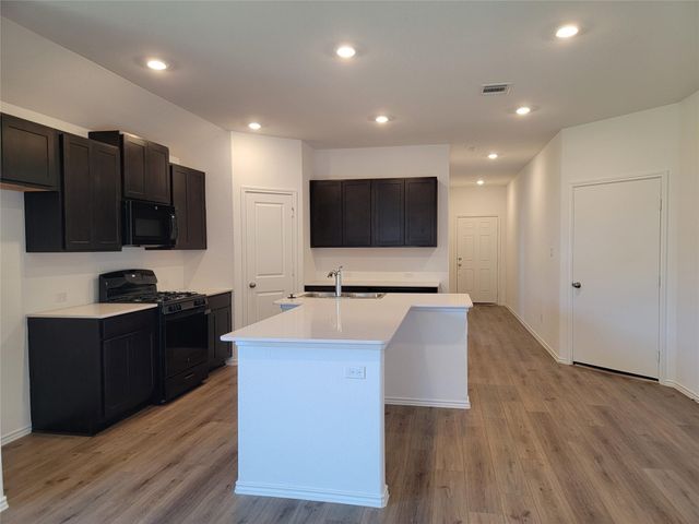 100 Montego ST, Hutto, TX 78634