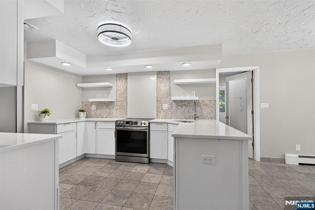 64 Ricker Drive, Ringwood, NJ 07456
