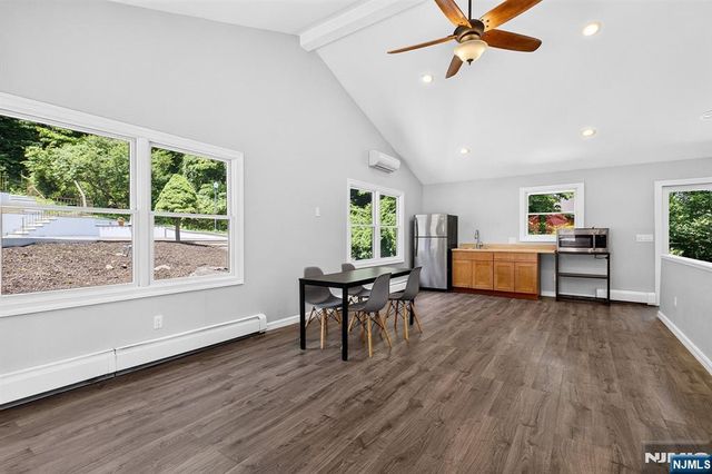 64 Ricker Drive, Ringwood, NJ 07456