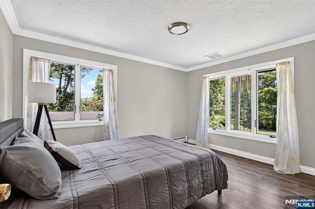 64 Ricker Drive, Ringwood, NJ 07456