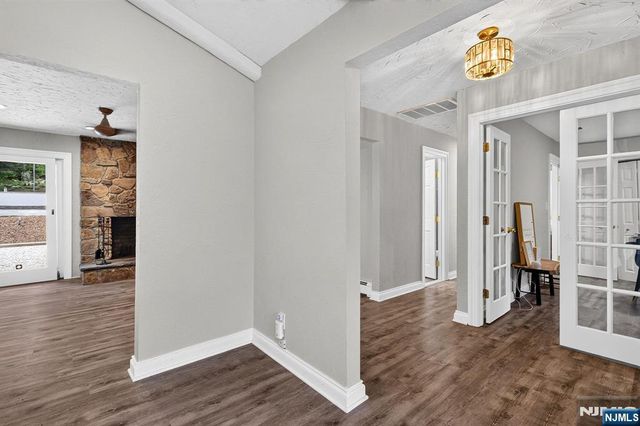 64 Ricker Drive, Ringwood, NJ 07456