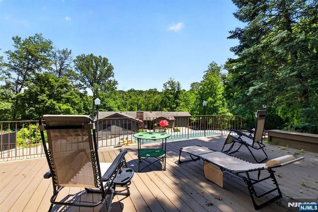 64 Ricker Drive, Ringwood, NJ 07456