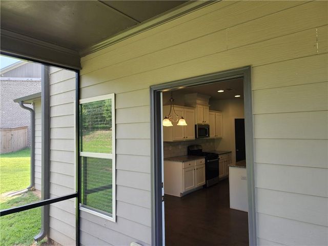 1672 Lapland Drive, Lawrenceville, GA 30045