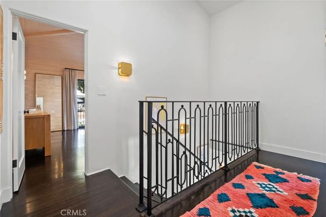 8650 Hillside Avenue, West Hollywood, CA 90069