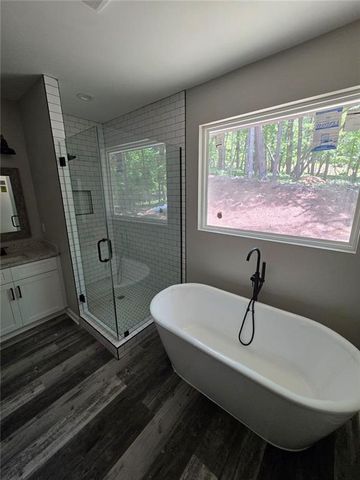 86 Turkey Trl, Jasper, GA 30143