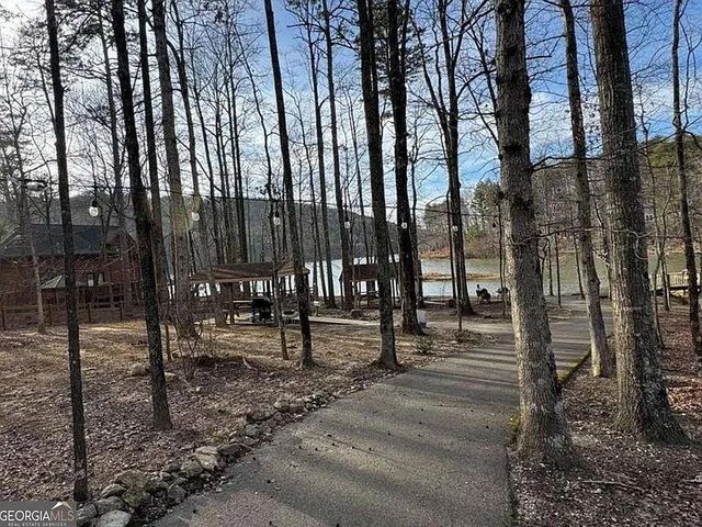 86 Turkey Trl, Jasper, GA 30143