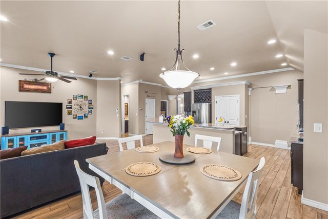 7422 Elizondo Dr, Corpus Christi, TX 78414