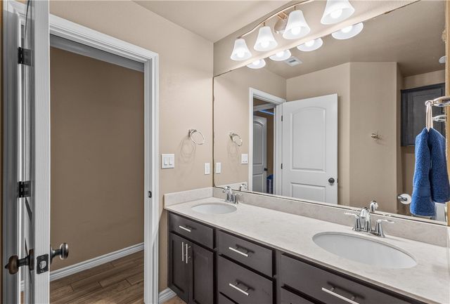 7422 Elizondo Dr, Corpus Christi, TX 78414