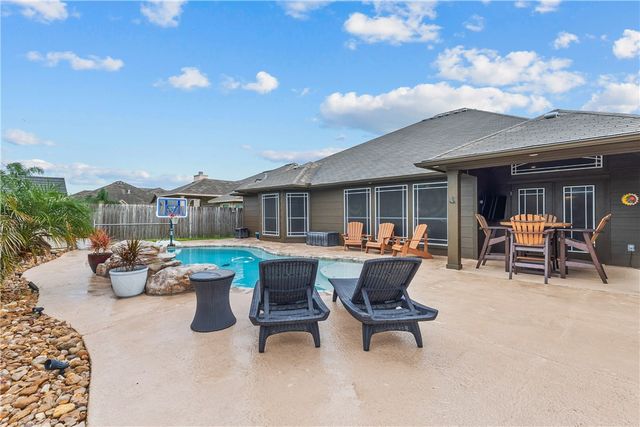 7422 Elizondo Dr, Corpus Christi, TX 78414