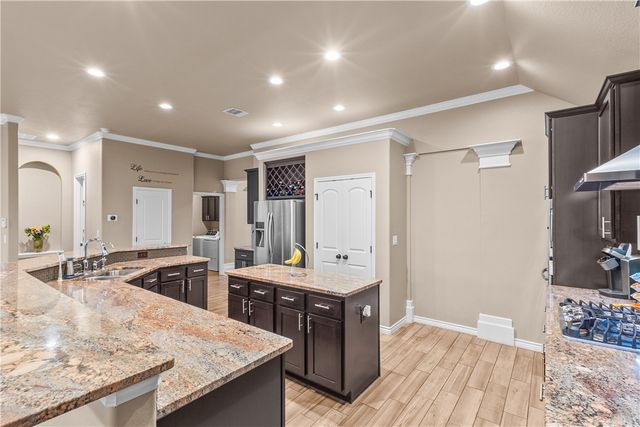 7422 Elizondo Dr, Corpus Christi, TX 78414