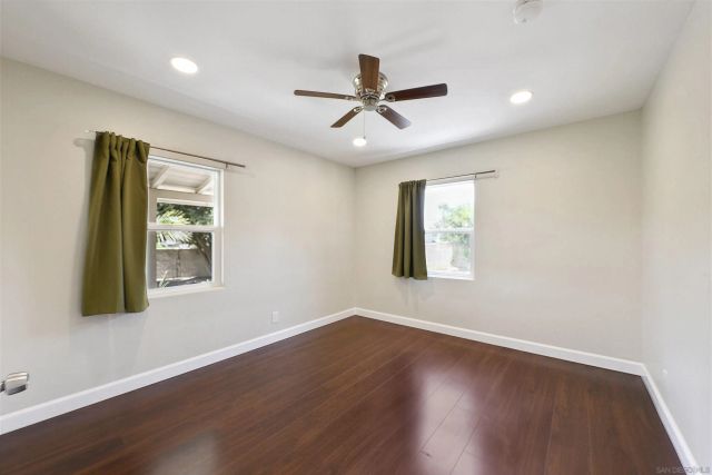 2124 Oak Hill Dr., Escondido, CA 92027