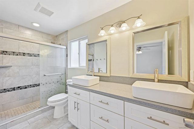 2124 Oak Hill Dr., Escondido, CA 92027
