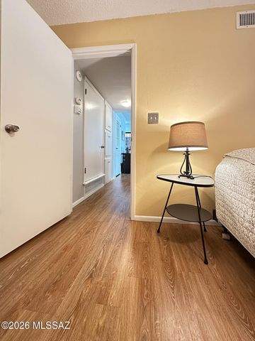 8060 E Broadway Boulevard E209, Tucson, AZ 85710