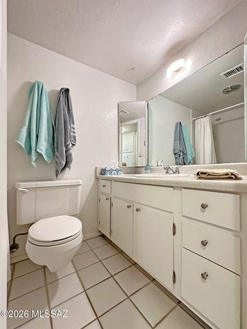 8060 E Broadway Boulevard E209, Tucson, AZ 85710