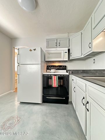 8060 E Broadway Boulevard E209, Tucson, AZ 85710