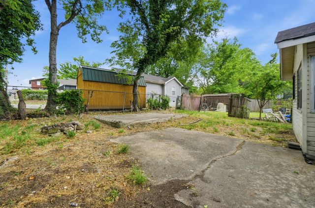 216 N Hickory Street, Chattanooga, TN 37404