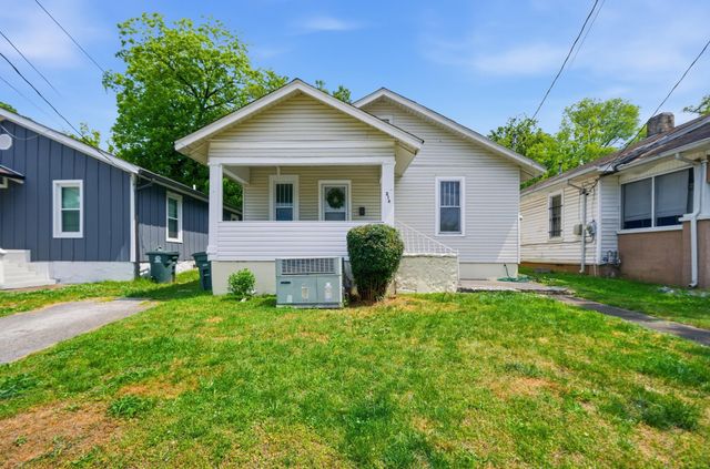 216 N Hickory Street, Chattanooga, TN 37404
