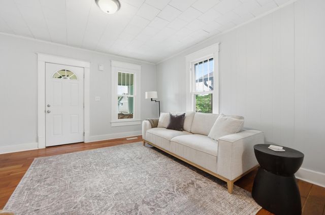 216 N Hickory Street, Chattanooga, TN 37404