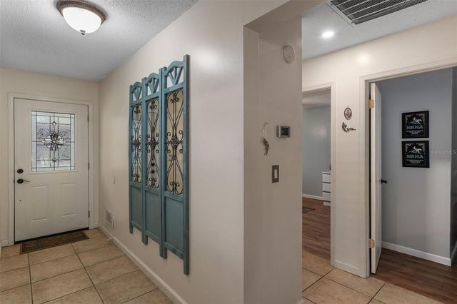 35120 WHISPERING OAKS BOULEVARD, Dade City, FL 33523
