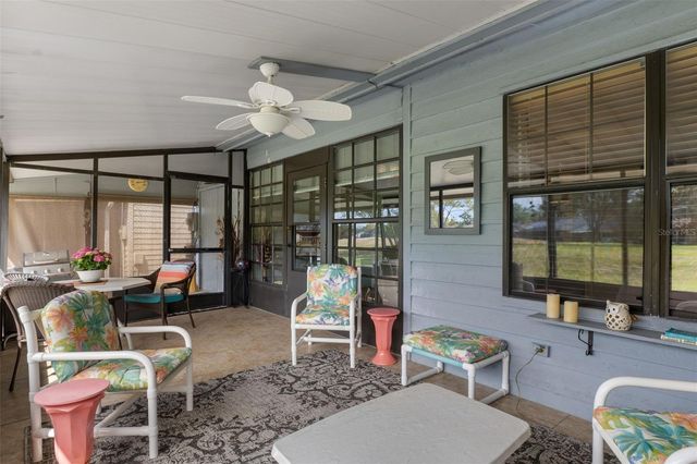 35120 WHISPERING OAKS BOULEVARD, Dade City, FL 33523
