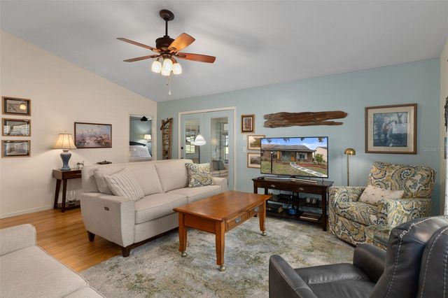 35120 WHISPERING OAKS BOULEVARD, Dade City, FL 33523