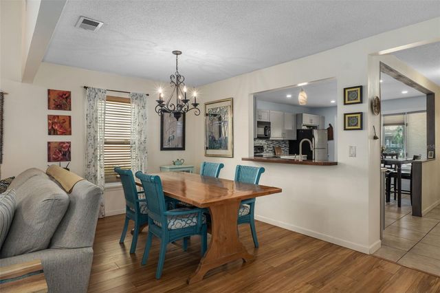 35120 WHISPERING OAKS BOULEVARD, Dade City, FL 33523