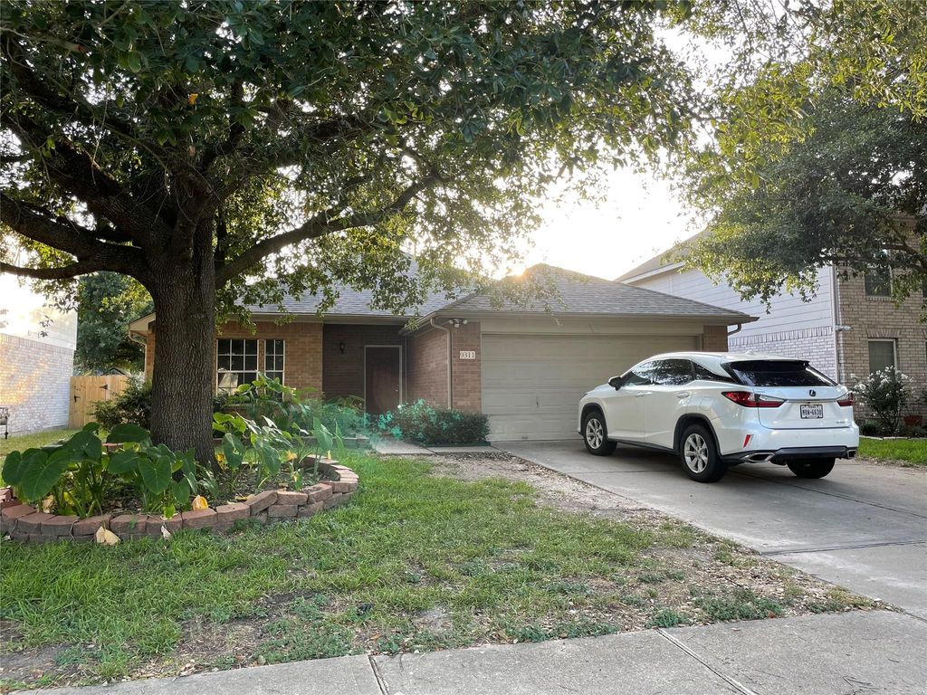 9311 Parkmore Drive Drive, Houston, TX 77095