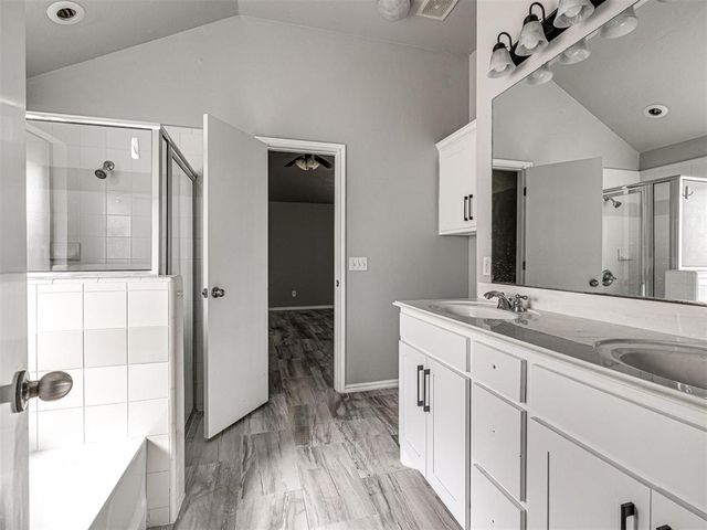 5013 NW 163rd Road, Edmond, OK 73013