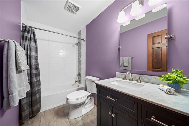 3423 Interlochen Lane, Naperville, IL 60564