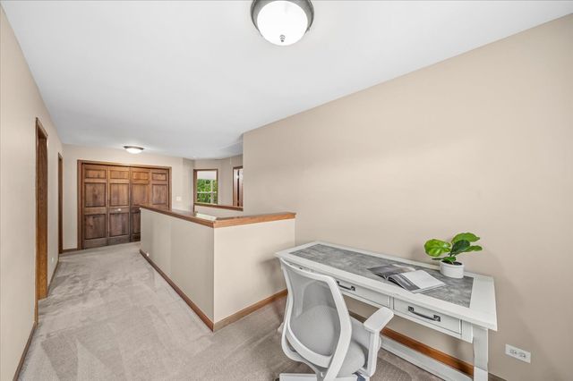 3423 Interlochen Lane, Naperville, IL 60564