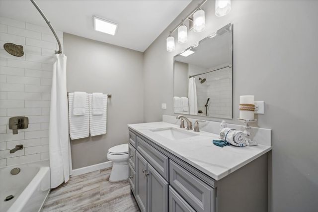 3423 Interlochen Lane, Naperville, IL 60564