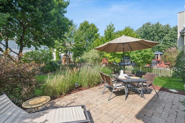 3423 Interlochen Lane, Naperville, IL 60564