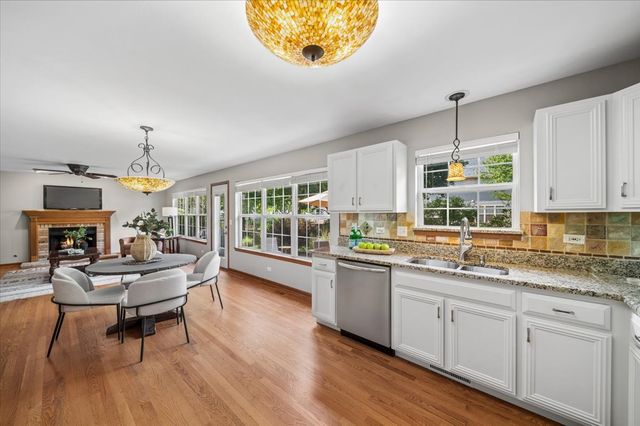 3423 Interlochen Lane, Naperville, IL 60564