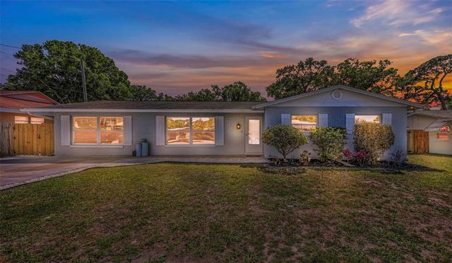 3070 DRYER AVENUE, Largo, FL 33770