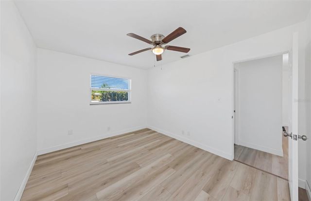 3070 DRYER AVENUE, Largo, FL 33770